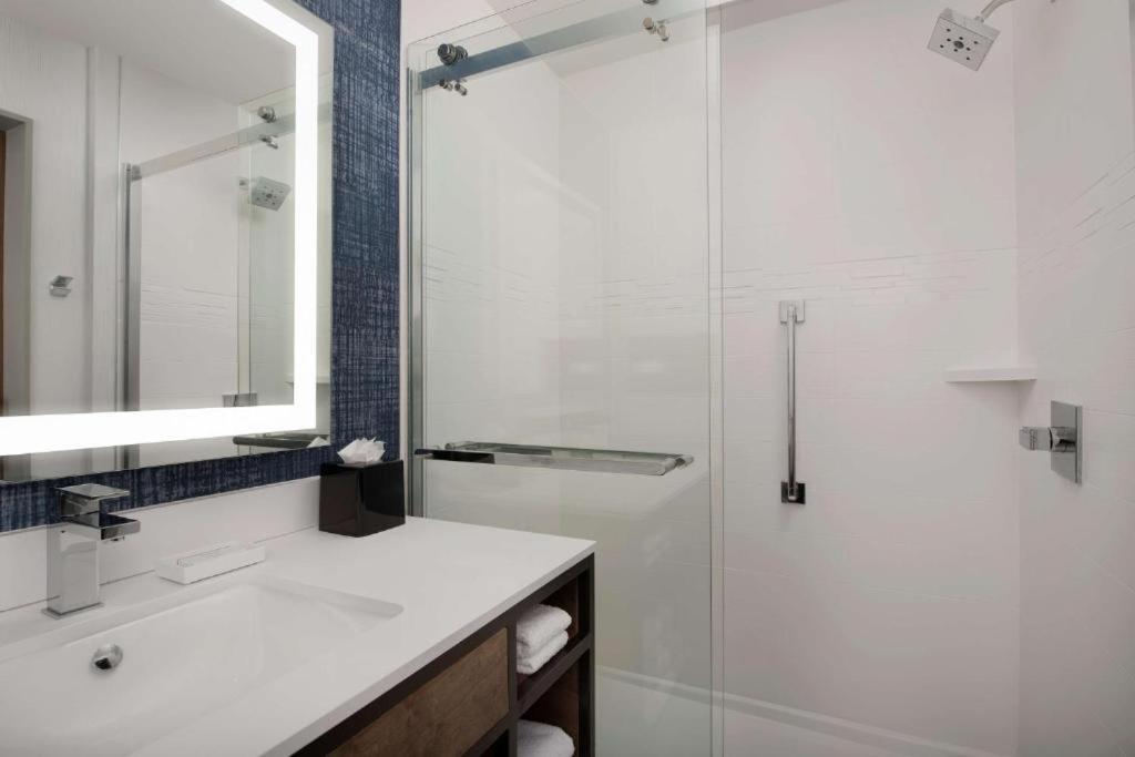 Hilton Garden Inn San Jose Airport エクステリア 写真