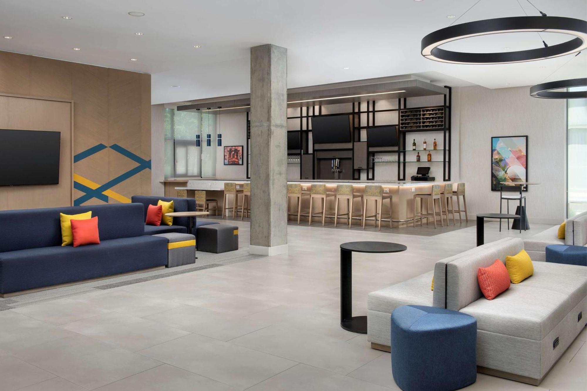 Hilton Garden Inn San Jose Airport エクステリア 写真